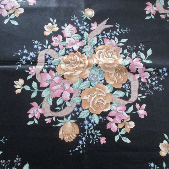 4-1/3 yards 55" House Home Polished Cotton Chintz 1988 Rose Bouquets Ribbons - Picture 2 of 7